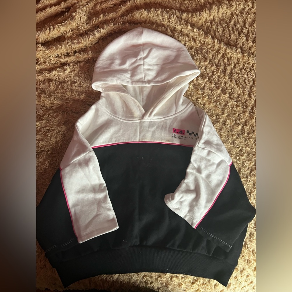 Ardene Kendal and kylie limited edition crop top hoodie!